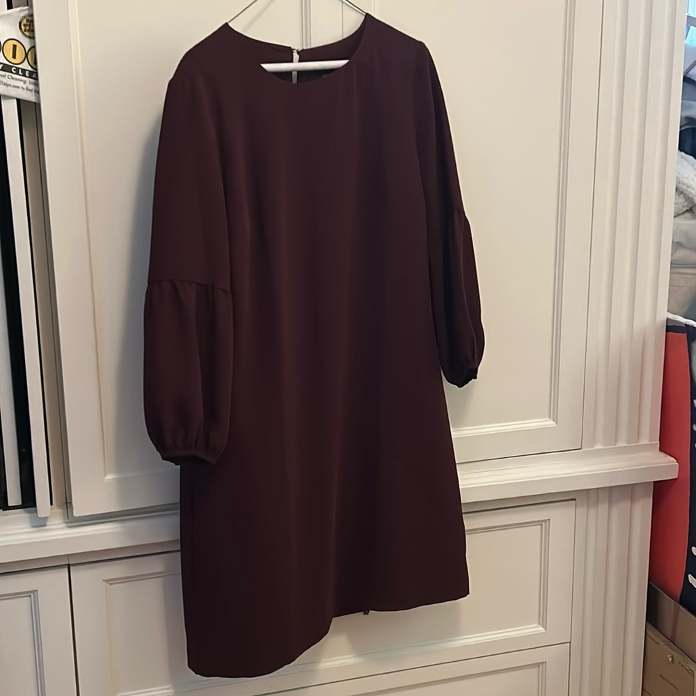 Plum elegant straight Ann Taylor size 6 dress